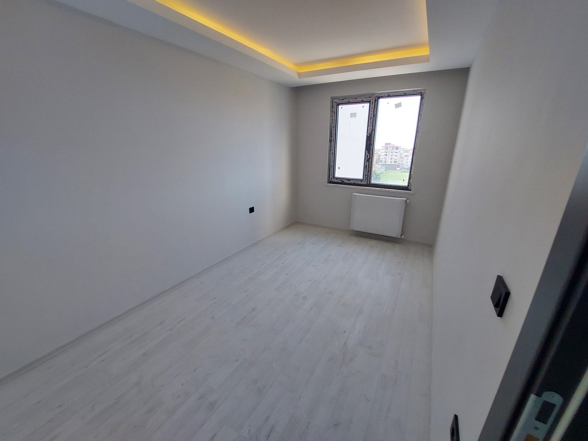 CUMHURİYET MAHALLESİ ARİS CİTY SİTESİNDE SATILIK 2+1 SİTE DAİRESİ